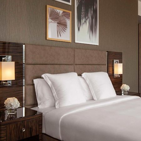 Hyde Hotel دبي المظهر الخارجي الصورة A bedroom at the hotel