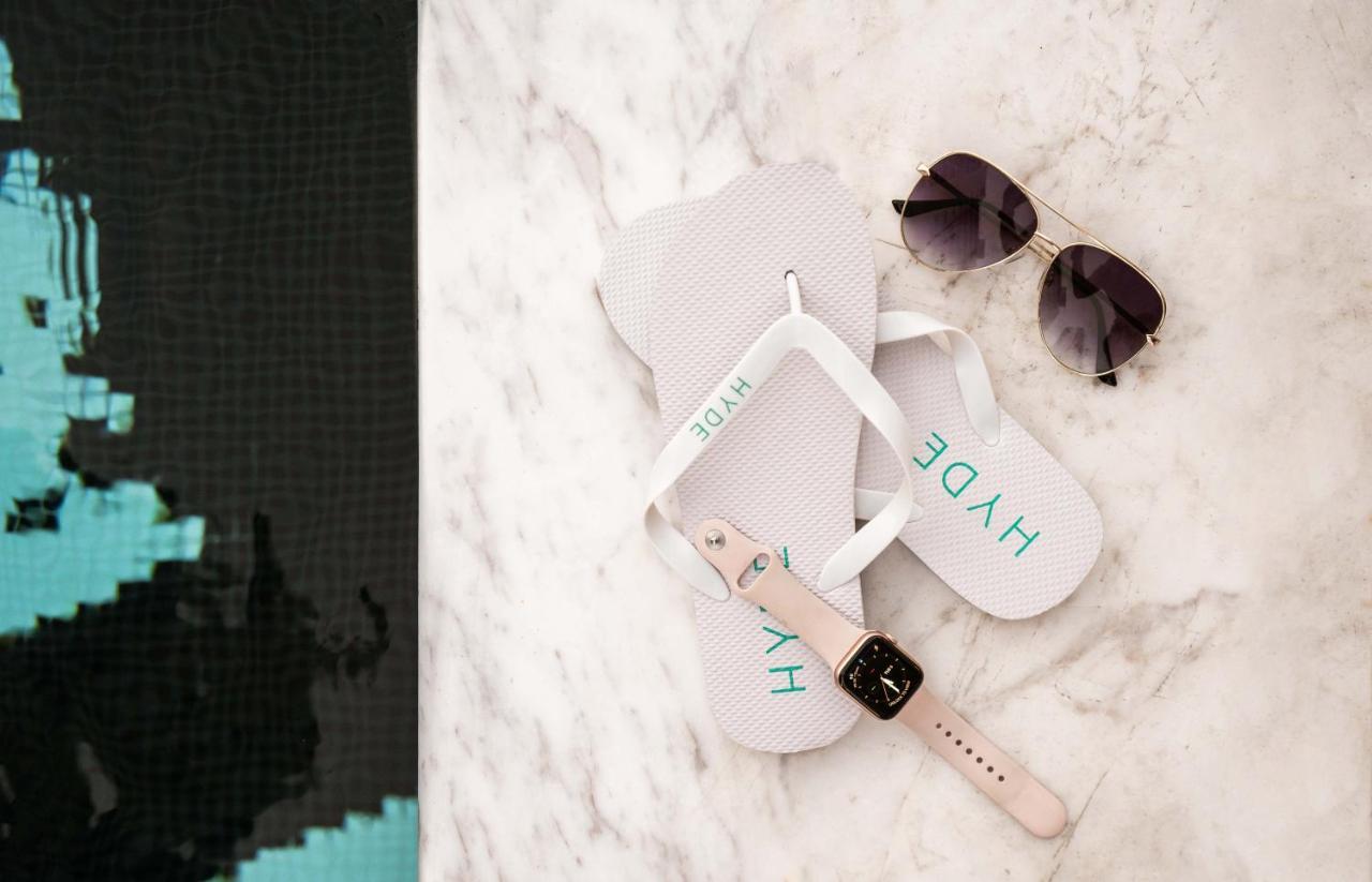 Hyde Hotel دبي المظهر الخارجي الصورة HYDE Flip Flops