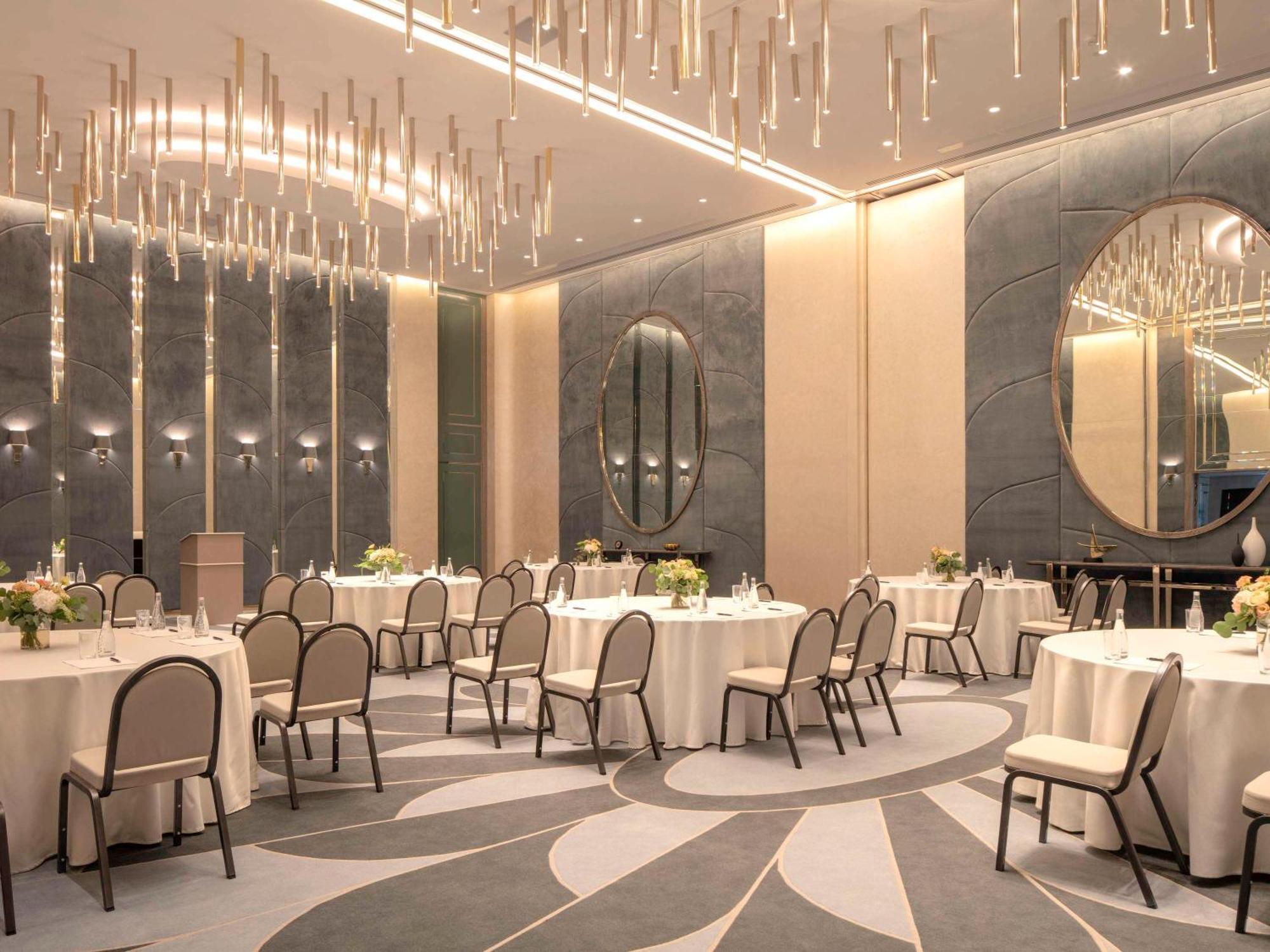 Hyde Hotel دبي المظهر الخارجي الصورة The ballroom